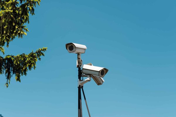 Comment choisir le meilleur système de surveillance pour sa maison ?